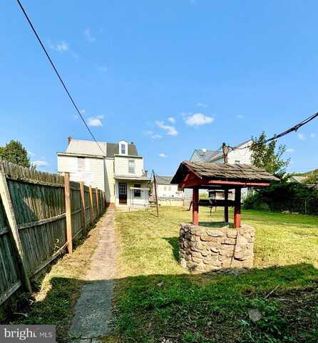 405 N MCKNIGHT STREET, GORDON, PA 17936