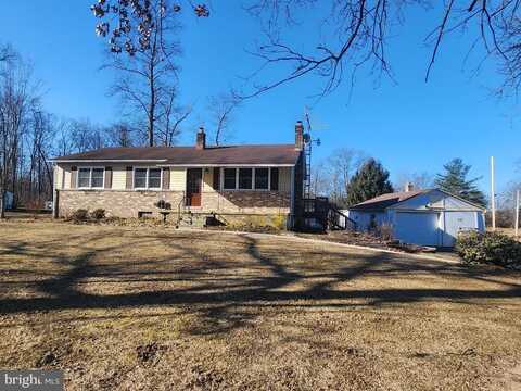 261 SHRIVERS CORNER ROAD, GETTYSBURG, PA 17325