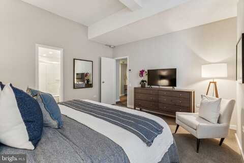 875 SANSOM STREET, PHILADELPHIA, PA 19106