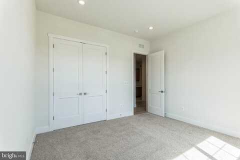 122 BRIDGE VALLEY ROAD, GETTYSBURG, PA 17325
