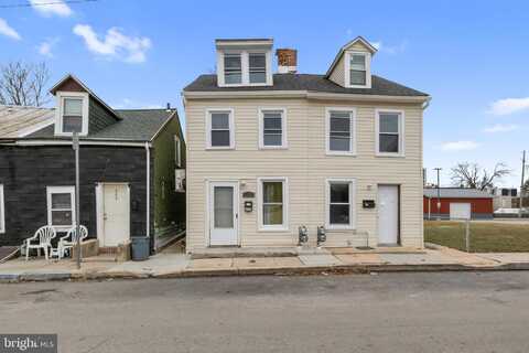 225 E SOUTH STREET, YORK, PA 17403