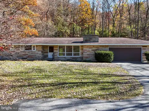 1056 DARK HOLLOW RD., BEDFORD, PA 15522