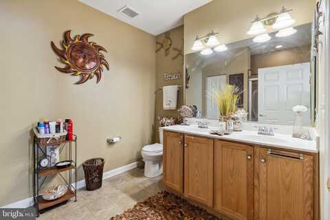 2005 WHISPERING PONDS COURT, SALISBURY, MD 21804