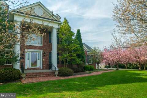 875 EASTLAND DRIVE, CHARLES TOWN, WV 25414