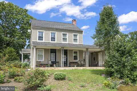 149 S DUKE STREET, MILLERSVILLE, PA 17551