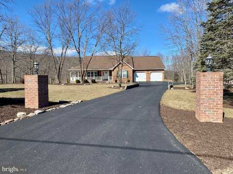 563 SAPPHIRE DRIVE, HEDGESVILLE, WV 25427