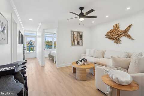 401 BROADWAY, BARNEGAT LIGHT, NJ 08006