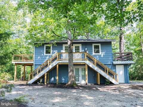 185 POND POINT AVENUE, WALKERTON, VA 23177