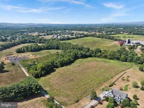 MARY LANE, LOVETTSVILLE, VA 20180
