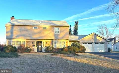 9 TERRELL LANE, WILLINGBORO, NJ 08046