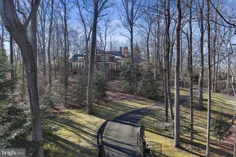 8541 OLD DOMINION DRIVE, MCLEAN, VA 22102