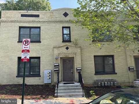1300 CHILDRESS STREET NE, WASHINGTON, DC 20002