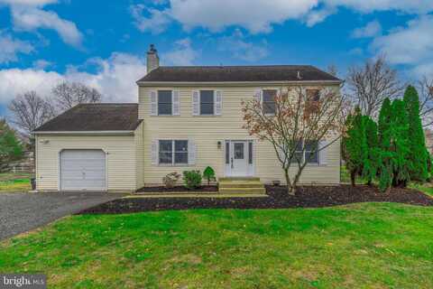 104 HAMPTON CIRCLE, GILBERTSVILLE, PA 19525