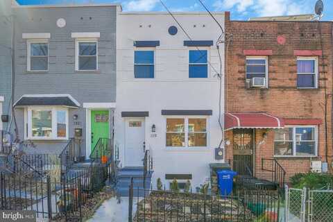 1319 DEXTER TERRACE SE, WASHINGTON, DC 20020