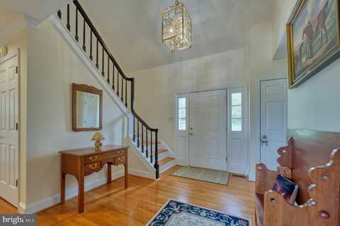 36181 FOXLORE FARM LANE, ROUND HILL, VA 20141