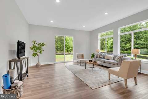 5709 IRONSTONE ROAD, LOTHIAN, MD 20711