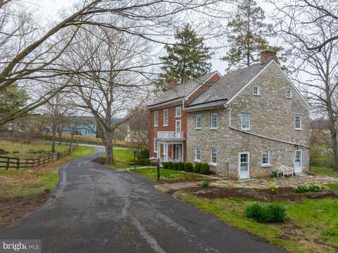 123 OLD MILL ROAD, MARTINSBURG, WV 25401
