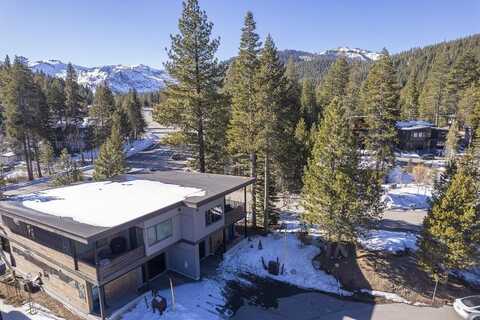 200 Palisades Circle, Olympic Valley, CA 96146