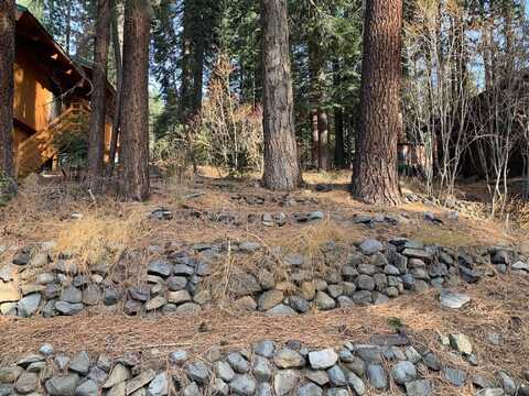 13310 W Sierra Drive, Truckee, CA 96161