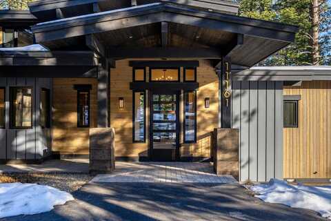 11161 Parkland Drive, Truckee, CA 96161