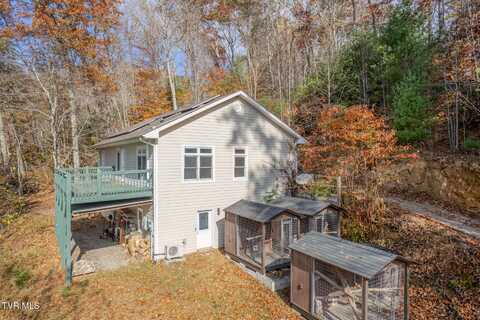 534 Parson Branch Rd Road, Green Mountain, NC 28740