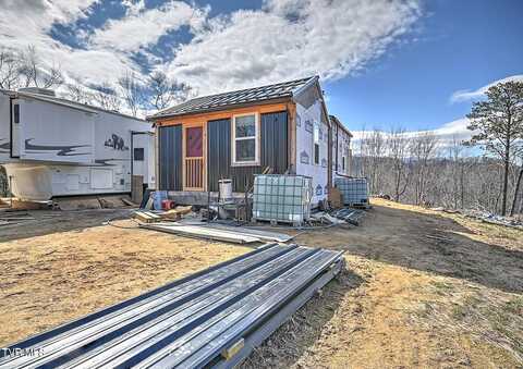 174 Teaberry Road Road, Roan Mountain, TN 37687