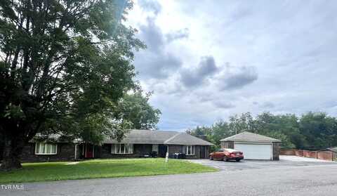 2713 Warren Drive, Saint Paul, VA 24283