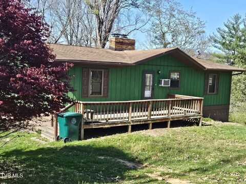 329 SW Chalet Drive, Coeburn, VA 24230