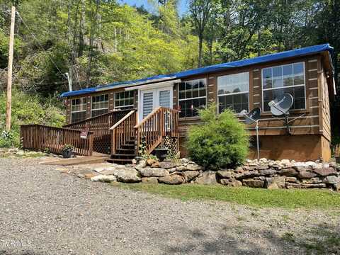 1700 Copperhead Hollow Road, Mountain City, TN 37683