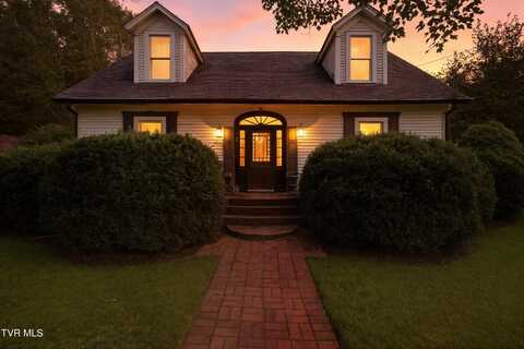 233 Northwest Chestnut Street, Norton, VA 24273