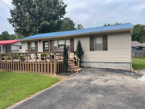 121 Woodland, SPRINGVILLE, TN 38256