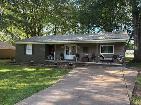 313 Midland, GLEASON, TN 38229