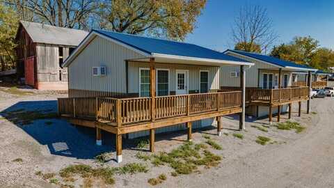 240 EL McGowan Rd (Cabins), Russell Springs, KY 42642