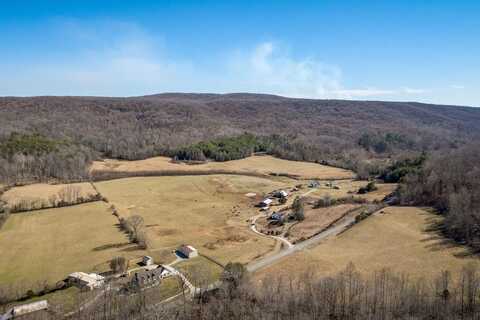 799 whites cave road, SPARTA, TN 38583
