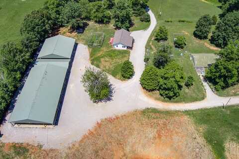 1864 LIBERTY RD, SPARTA, TN 38583