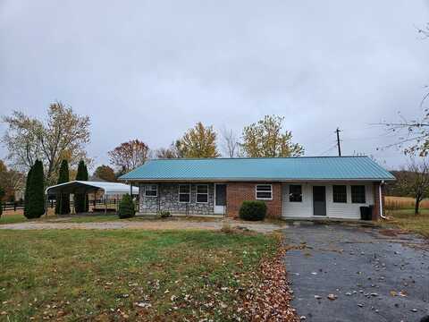 1372 Jamestown Hwy, LIVINGSTON, TN 38583