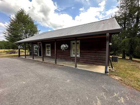 2233 Clementsville Rd, RED BOILING SPRINGS, TN 37150