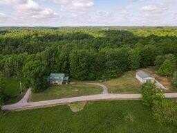 1159 New Hope Road, Celina, TN 38551