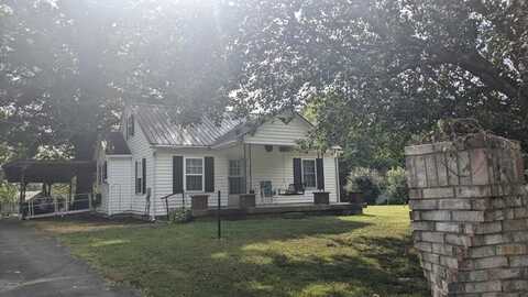 104 Davis Rd, LIVINGSTON, TN 38570