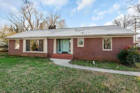 703 Chestnut Street, LIVINGSTON, TN 38570