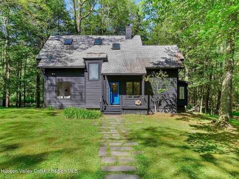 252 John Joy Road, Woodstock, NY 12498