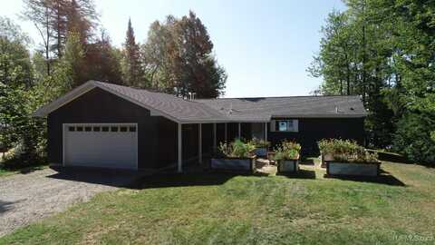 N485 Tanglewood, Wetmore, MI 49895