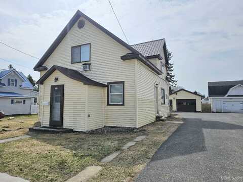 717 Oak, Manistique, MI 49854