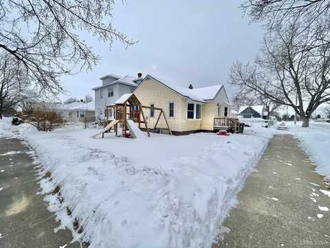 1601 S 7th, Escanaba, MI 49829