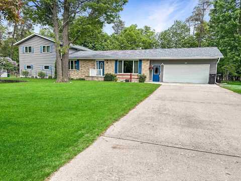 7580 S lake Bluff 0.5, Gladstone, MI 49837