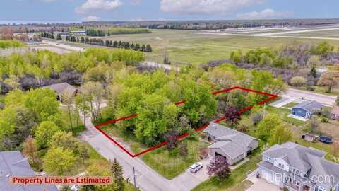 1930 S 22nd, Escanaba, MI 49829