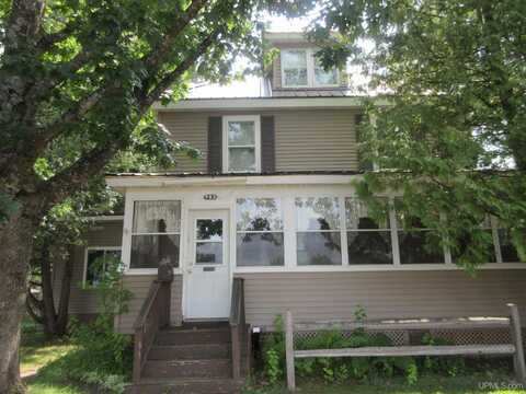 902 Putnam, Wakefield, MI 49968