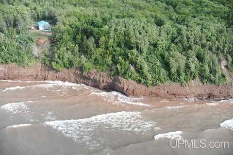 14998 N Superior, Houghton, MI 49931