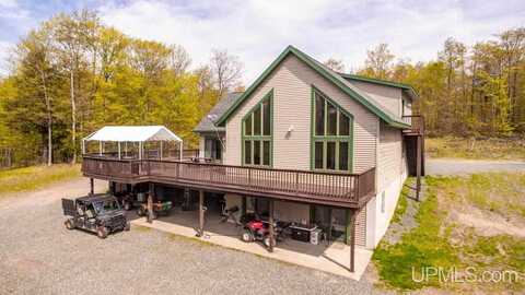 324 County Road 480, Negaunee, MI 49866