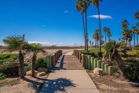 624 Sunfish Way, Port Hueneme, CA 93041